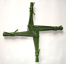 220px-Saint_Brigids_cross