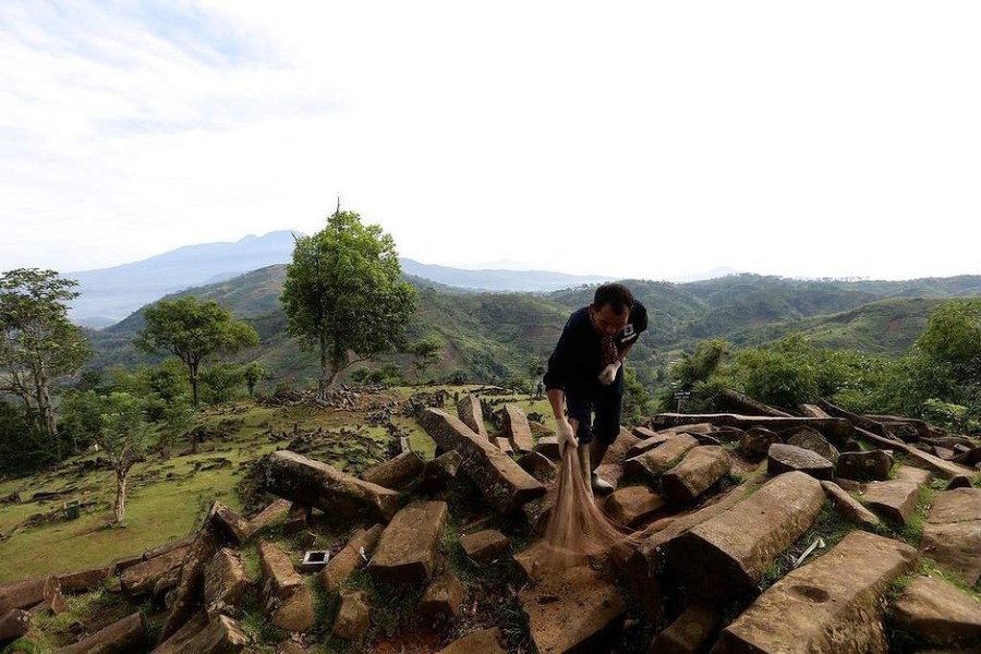 pyramid-20130726162508730514-940x628