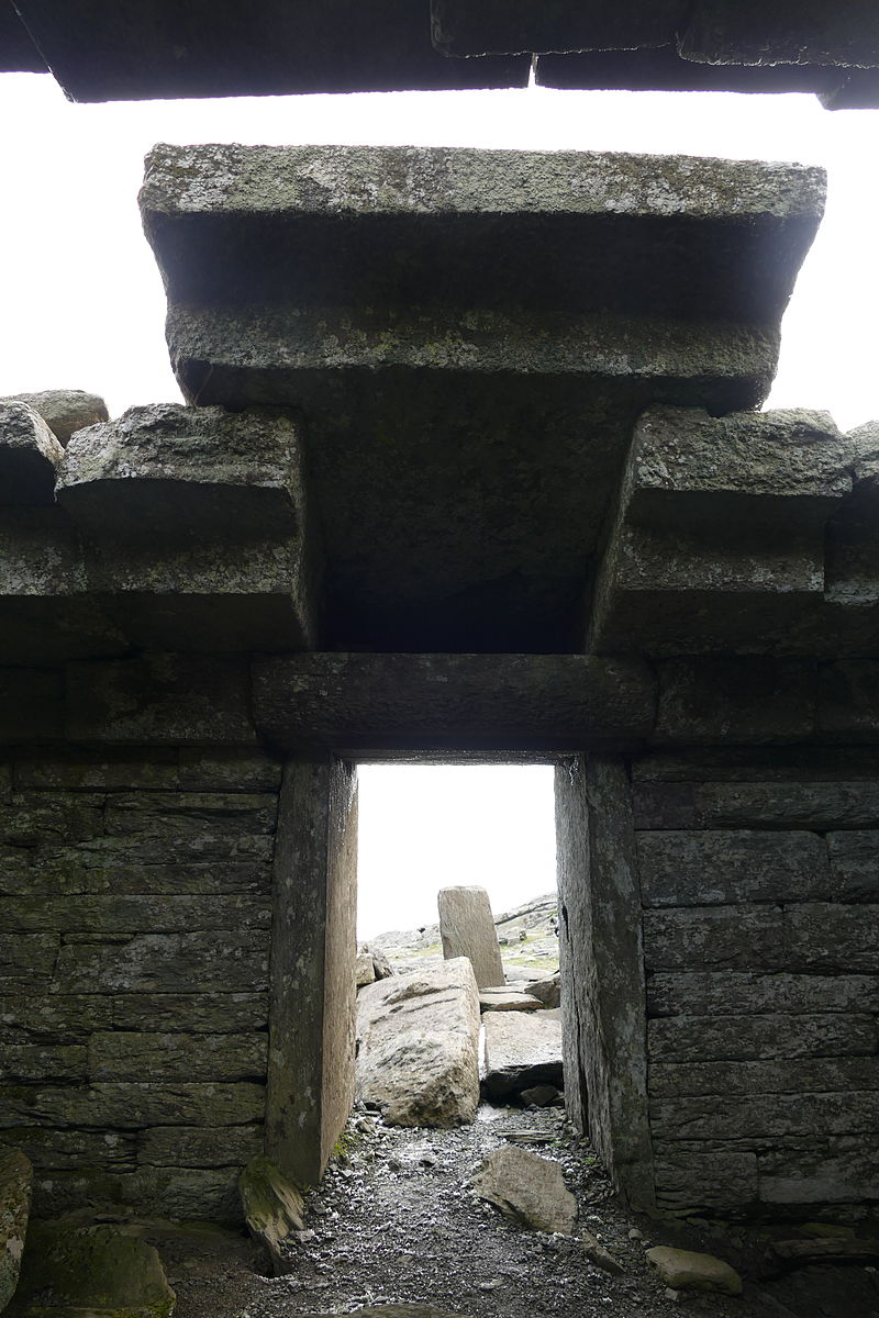 Ochi-Drachenhaus_Eingangsbereich_von_innen Klaus-Norbert